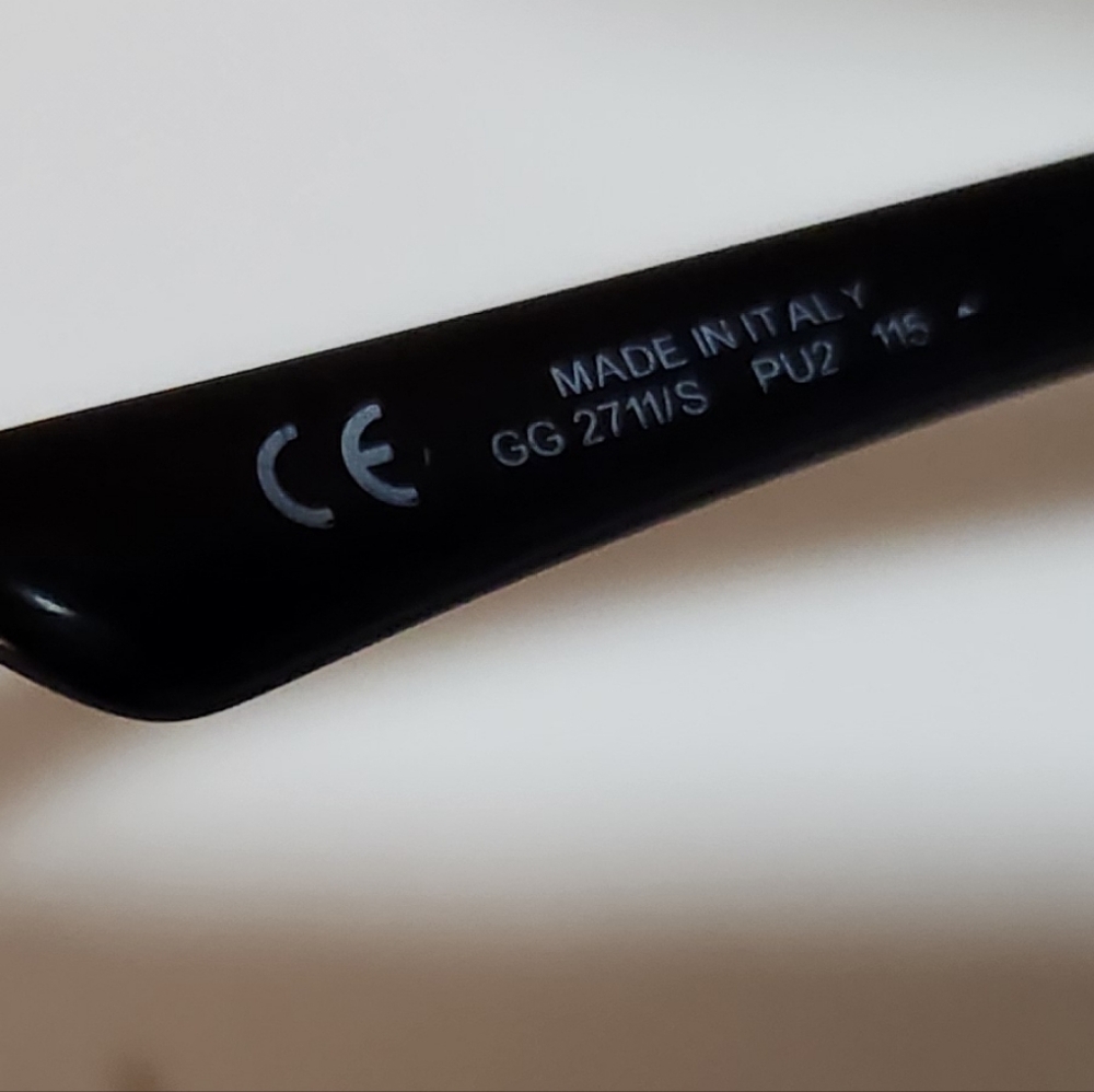 Gucci Rimless Shield Sunglasses - Picture 6 of 8